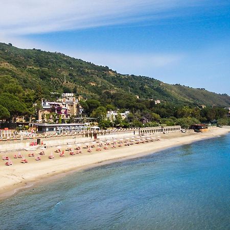 Villa Sarina Полліка Екстер'єр фото